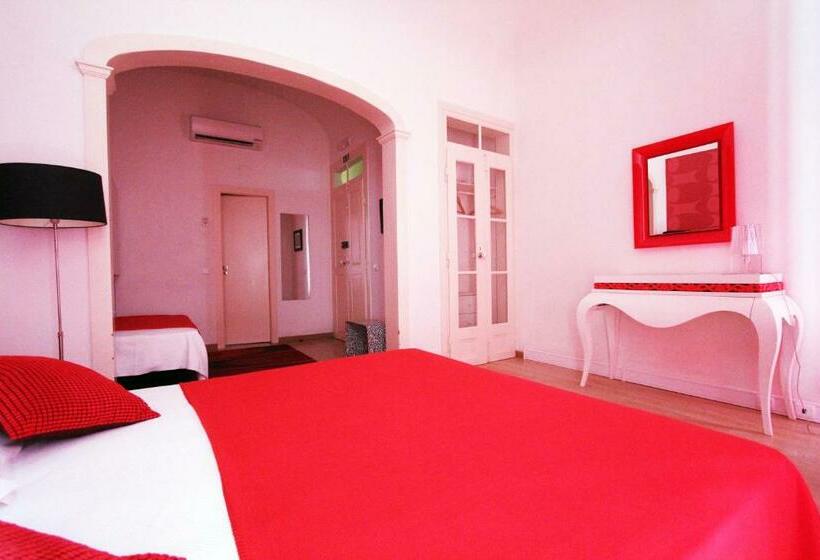 سوییت, Evora Inn