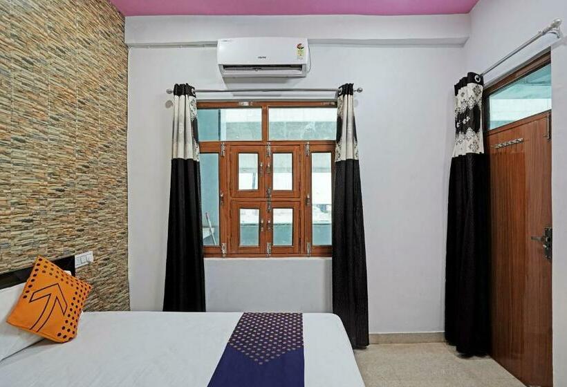 三人经典房间, Oyo Flagship Hotel The Grand Classic
