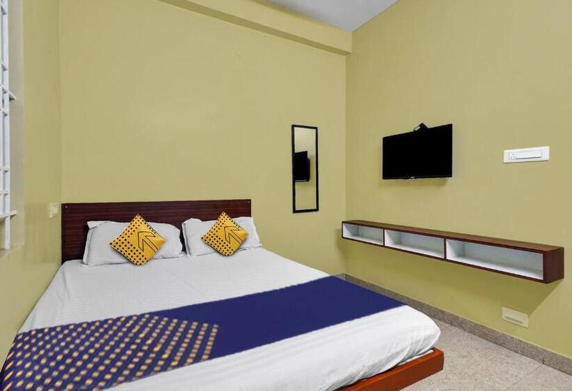 Трехместный Номер Классика, Spot On Hotel Anand Lodge