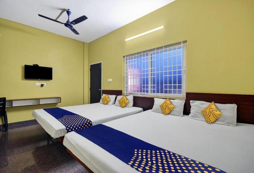 Трехместный Номер Классика, Spot On Hotel Anand Lodge