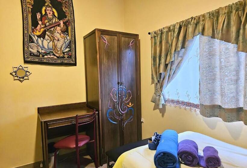 Дом 3 Спальни, Tosa Blue Mountain, Retreat & Spa