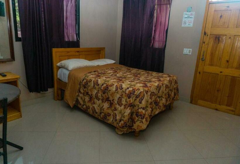 اتاق استاندارد, Tropical Hotel & Guest House