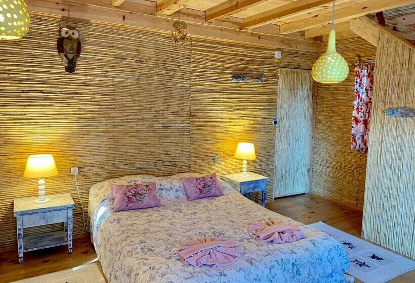Номер Deluxe Вид на Море с Балконом, Large Bungalow With Sea View In Kabak Bay, ölüdeniz