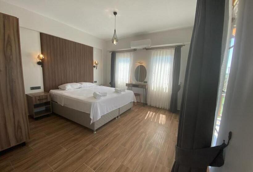 اتاق لوکس با چشم‌انداز باغ, Tinos Otel & Bağ Evi 12 Yaş üstü