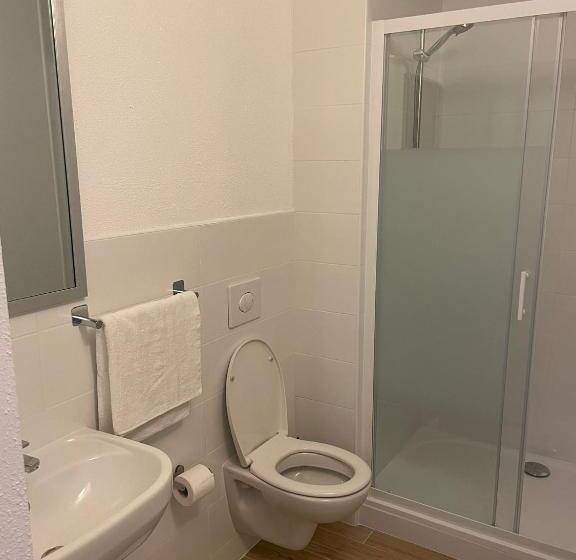 Номер Стандарт, My Kb Hôtel Montélimar