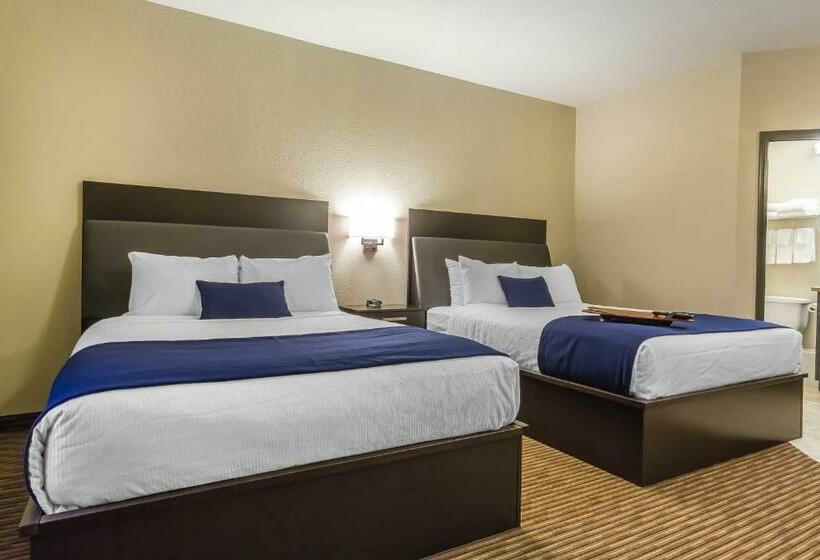 Люкс, Quality Inn & Suites