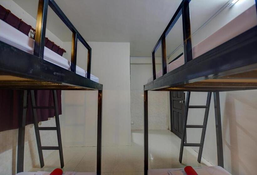 ルームシェアのワンベッド, Siem Reap Pub Hostel