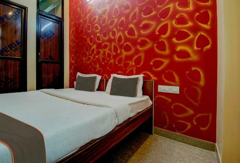 اتاق کلاسیک سه تخته, Oyo Flagship Hotel Mohi Palace