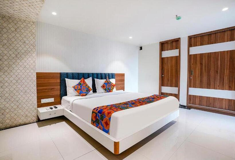 Номер Deluxe, Fabhotel The Nashik Inn   Nr Vijay Mamta Theatre, Nashik Road