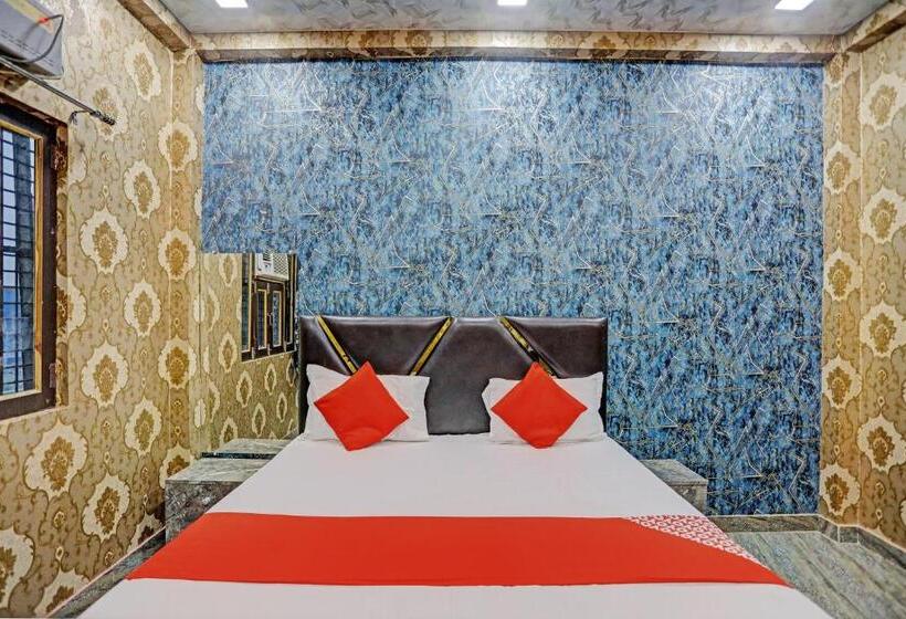 Трехместный Номер Классика, Oyo Flagship Hotel New Jagrani Palace