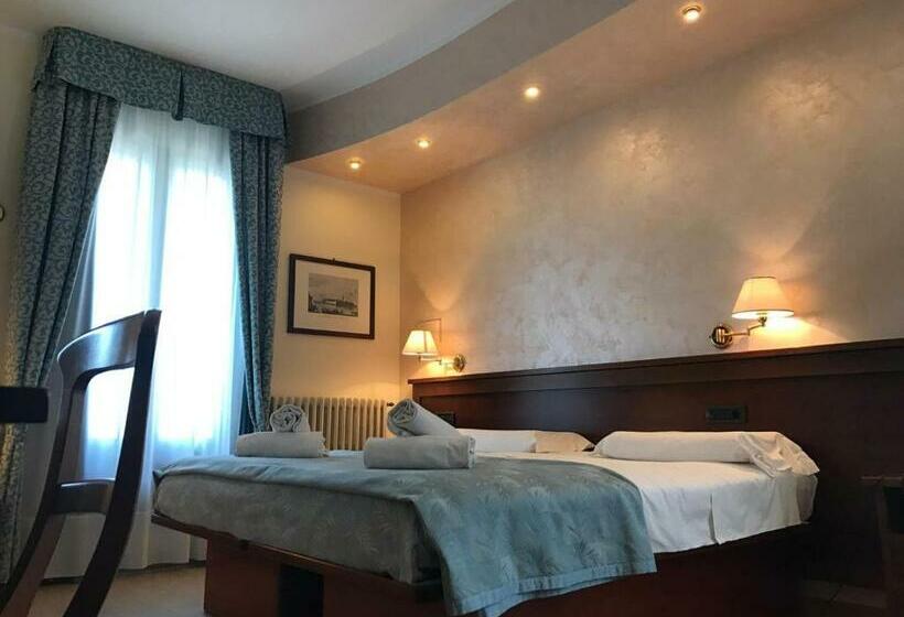 اتاق استاندارد سه نفره, Al Sole Terme