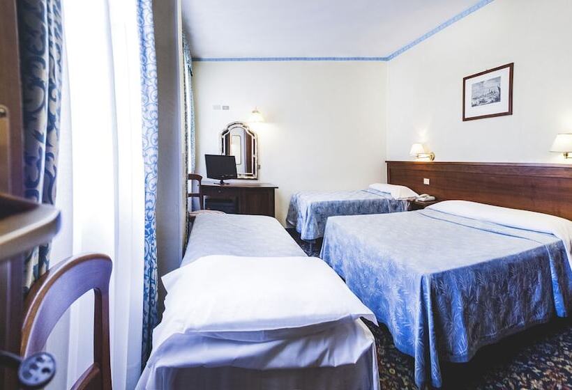 اتاق استاندارد چهار تخته, Al Sole Terme