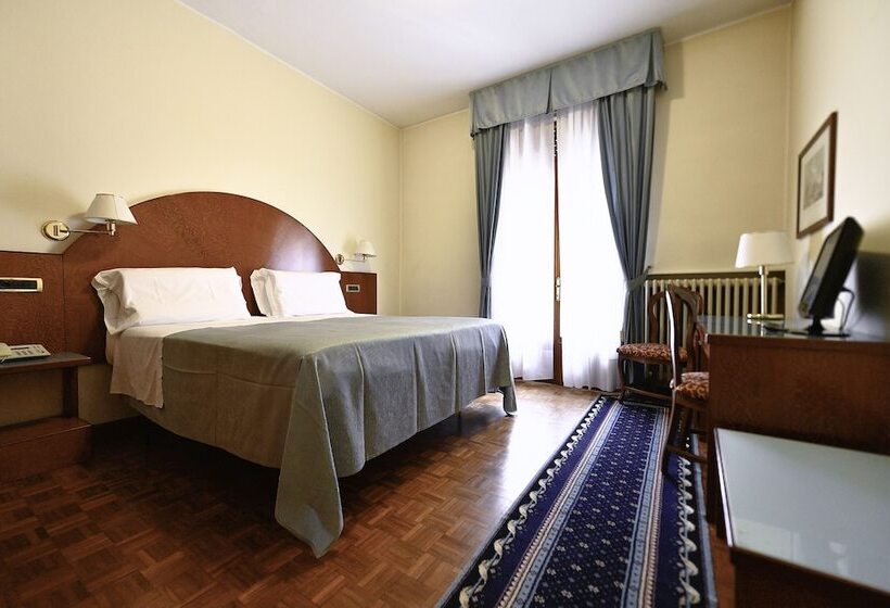 اتاق خانوادگی, Al Sole Terme