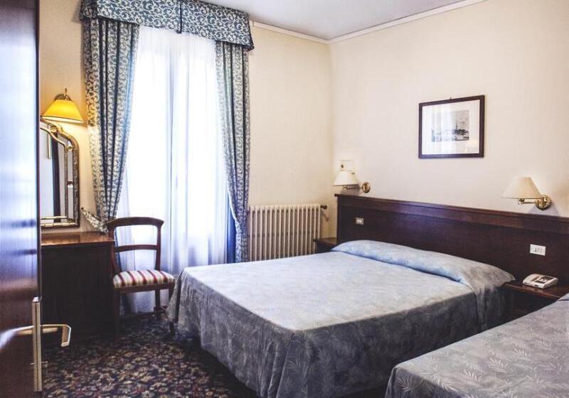 اتاق استاندارد سه نفره, Al Sole Terme