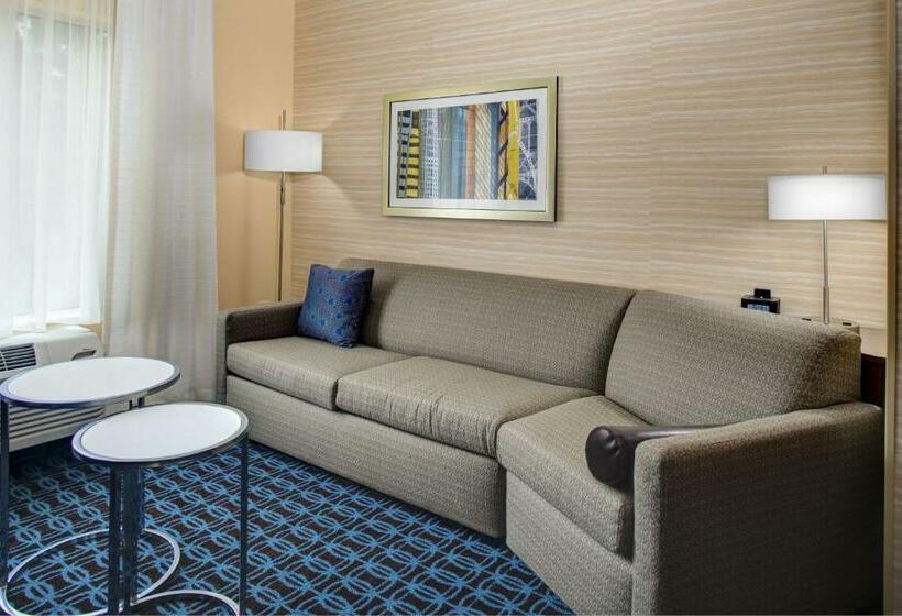 스위트 킹사이즈 침대, Fairfield Inn & Suites By Marriott Douglas