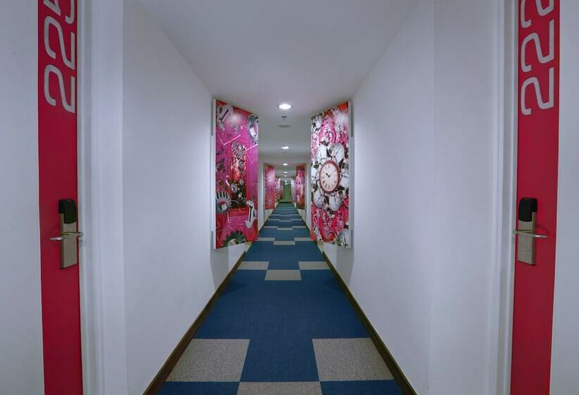 Номер Стандарт, Favehotel Kuta Kartika Plaza
