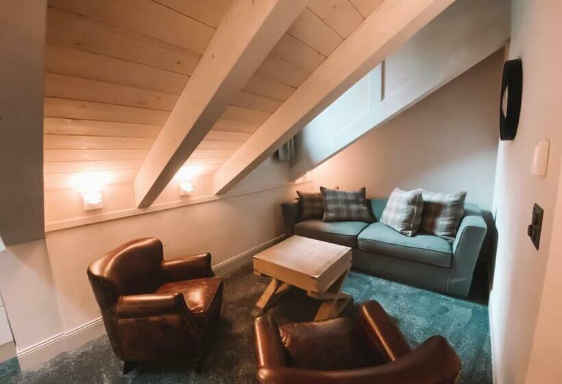 Люкс, Hôtel Le White   Le 42 Restaurant
