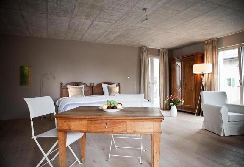 Студио Стандарт с Террасой, Le Coq Chantant B&b And Boutique