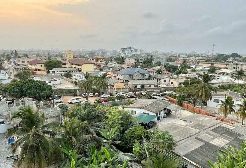 استودیوی استاندارد, South La Apartments
