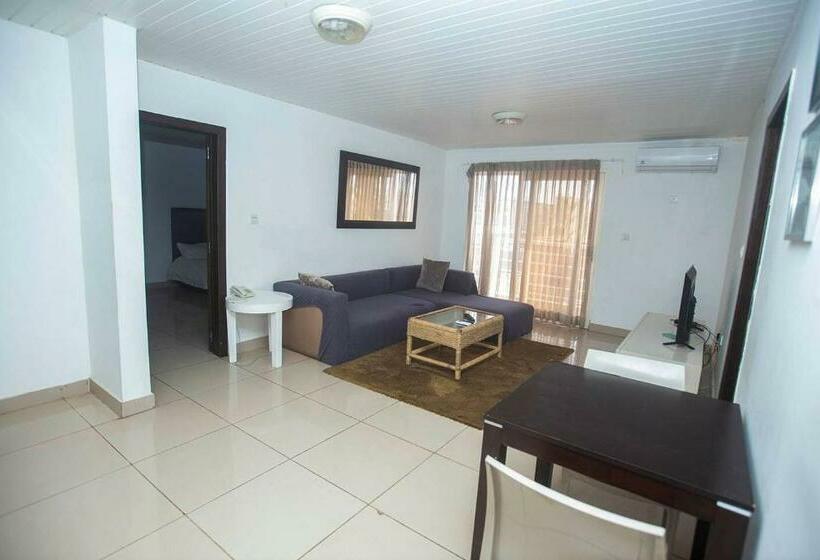 استودیوی استاندارد, South La Apartments
