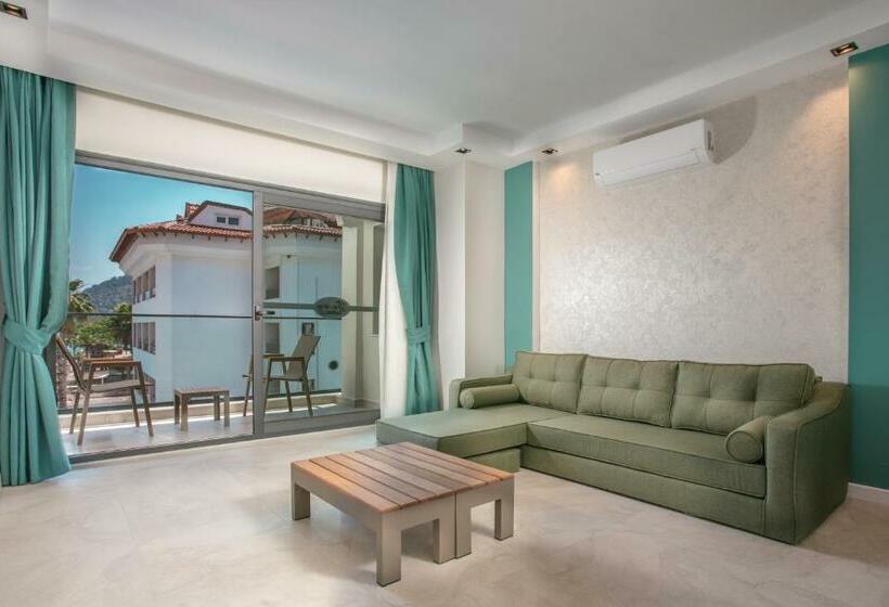 豪华套房, The Ivy Suites