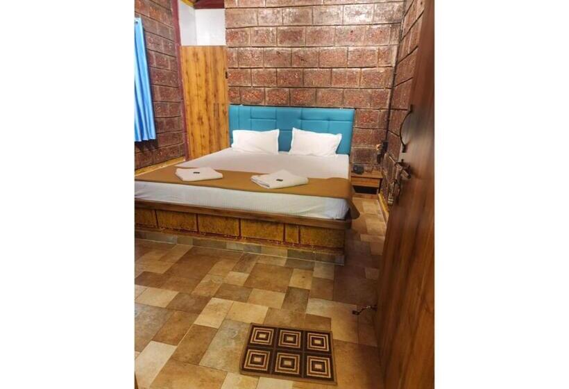 Люкс, Neel Agro Tourism &resort
