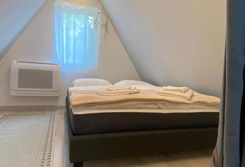 آپارتمان لوکس 1 خوابه, Horizont Idéző Parkmotel