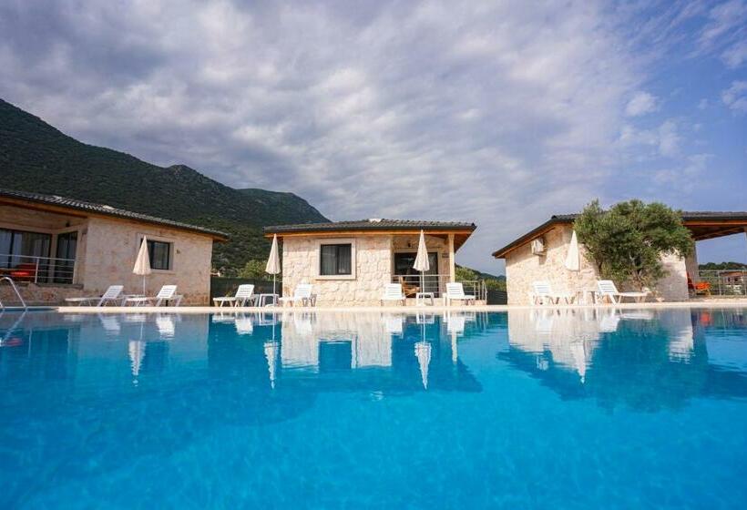 Номер Стандарт Трехместный, Terra Rossa Stone Houses Otel & Restaurant  Kaş
