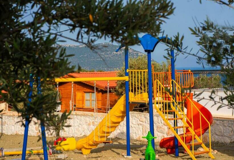 Номер Стандарт Трехместный, Terra Rossa Stone Houses Otel & Restaurant  Kaş