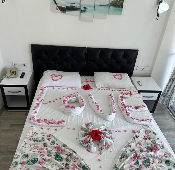 اتاق استاندارد یک نفره, Deniz Otel