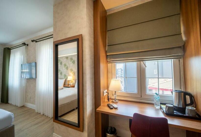 Четырехместный Номер Стандарт Вид на Море, Mell City Hotel Trabzon