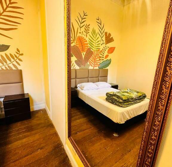 اتاق لوکس, Ancestral Hostel Barranco