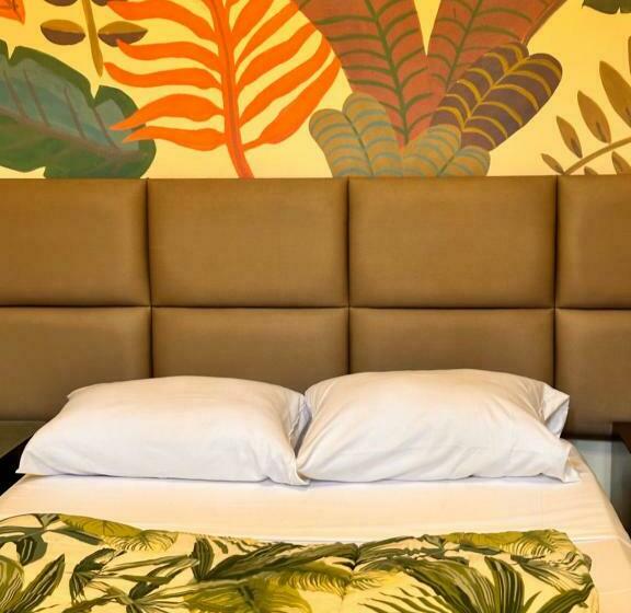 اتاق لوکس, Ancestral Hostel Barranco