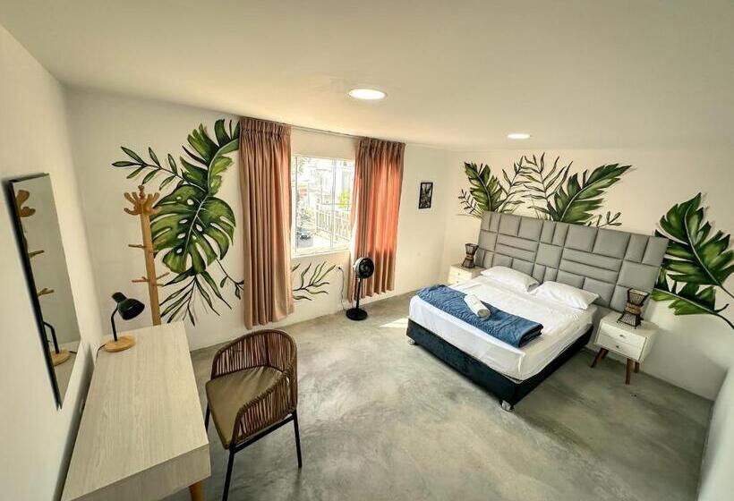 اتاق لوکس, Ancestral Hostel Barranco