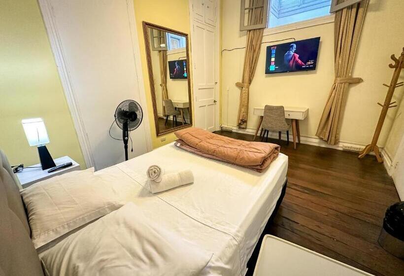 اتاق لوکس, Ancestral Hostel Barranco