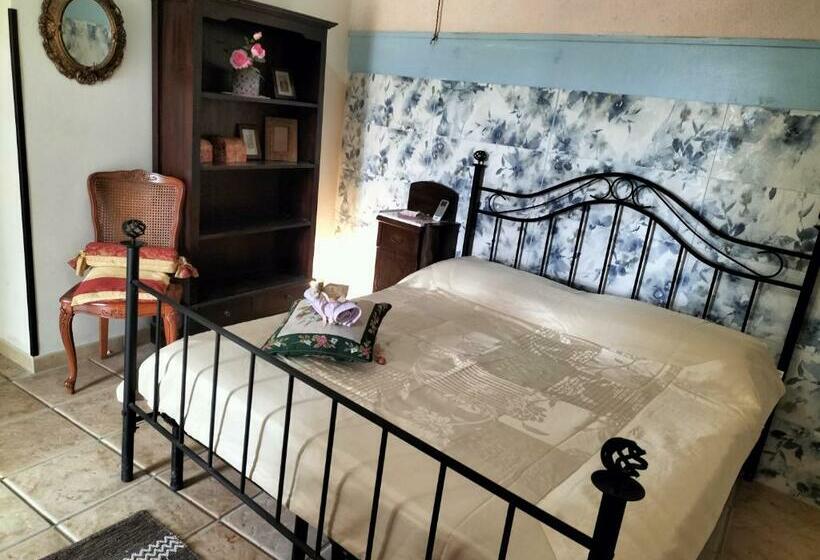 اتاق استاندارد چهار تخته, La Villa Del Conte