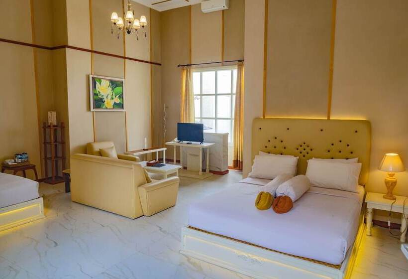 Семейный Номер, Family Hotel Gradia 1