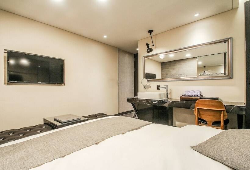 Quarto Estandar, Jamsil 2.4