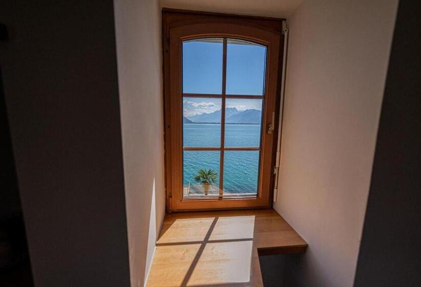 اتاق استاندارد, Jetty Montreux