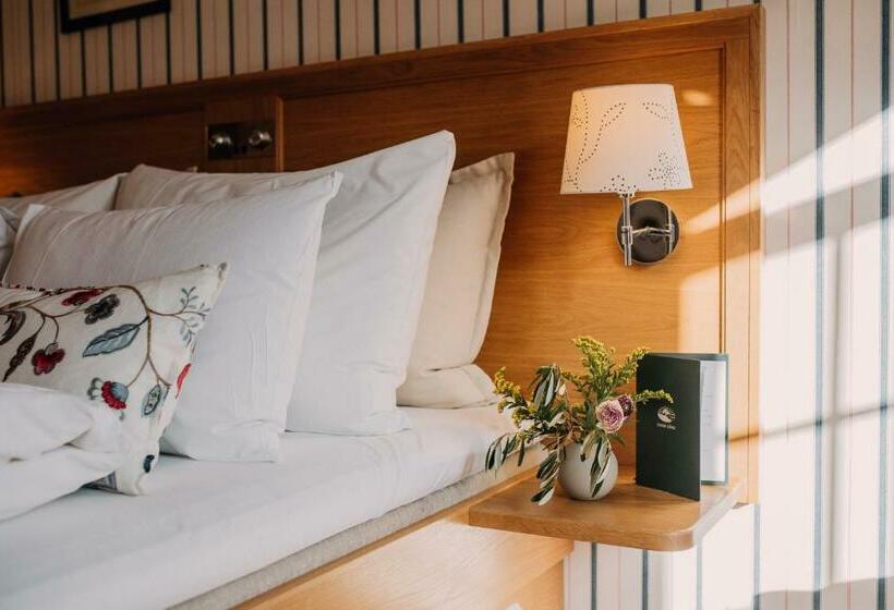 Номер Стандарт, Engø Gård Hotel & Restaurant