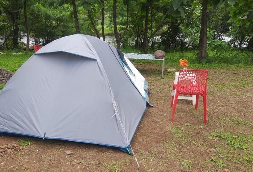 Standard Tent, The Farm Retreat