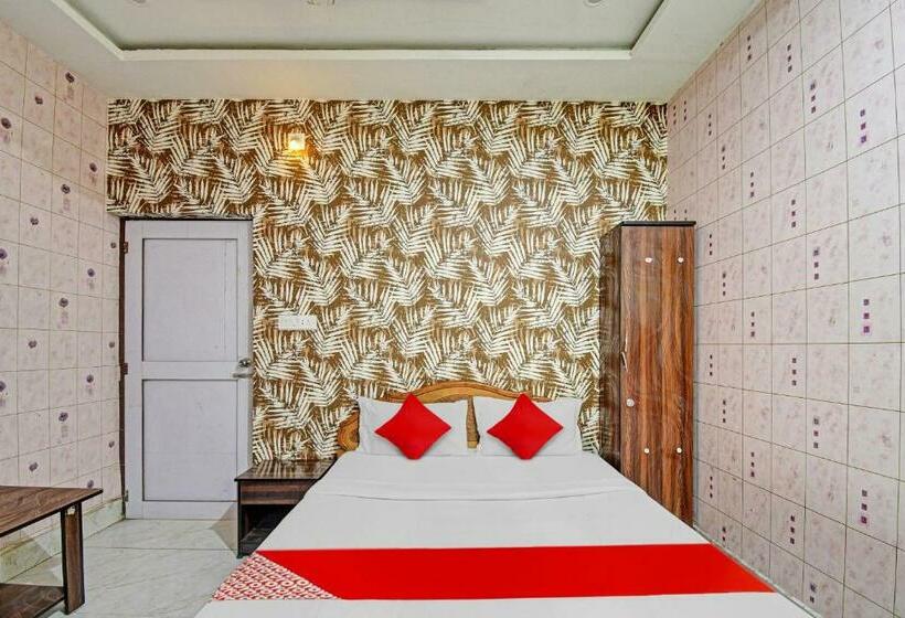 Трехместный Номер Классика, Collection O Hindustan Vila