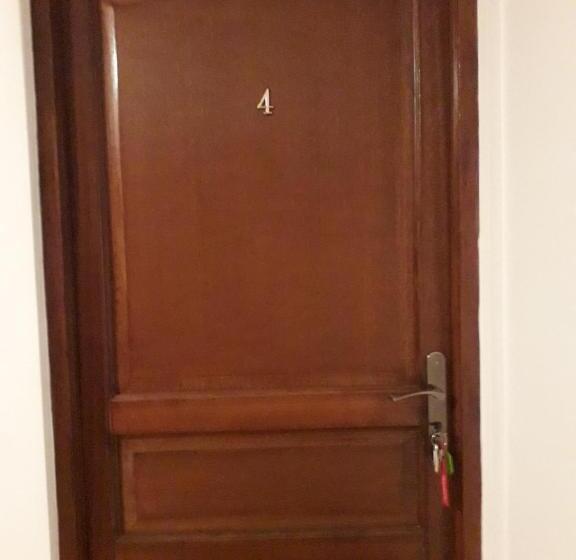 اتاق استاندارد با چشم‌انداز باغ, Vila Roz