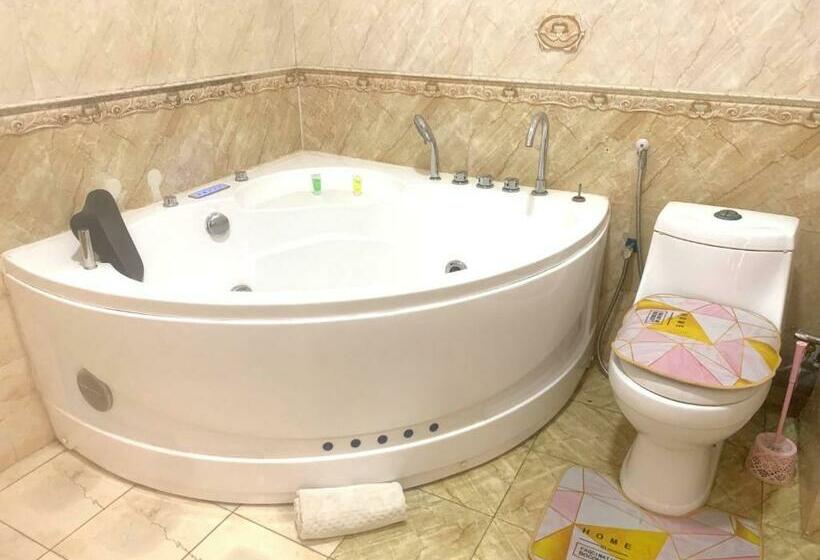 سوییت با چشم‌انداز باغ, Hôtel Sky Blue Mada