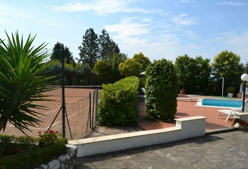 Апартаменты 1 Спальня, Appartamento Con Piscina E Tennis