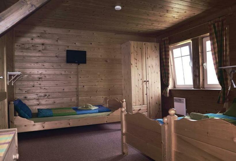 Номер Стандарт Трехместный, Penzion A Restaurace Sokolí Boudy