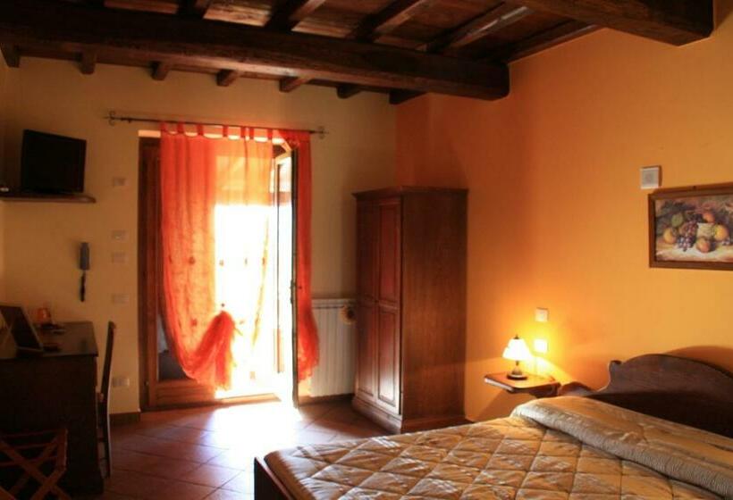 Номер Стандарт, Casale Poggio Nebbia