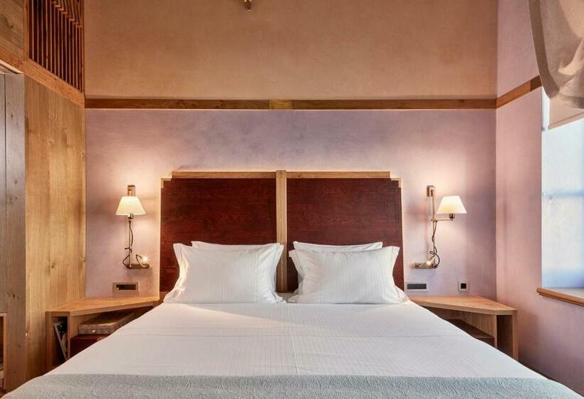 Quarto clássico, Domus Renier Boutique