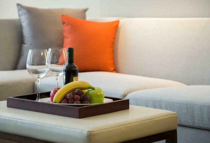 سوئیت با تخت بزرگ, Hyatt Place Shanghai New Hongqiao