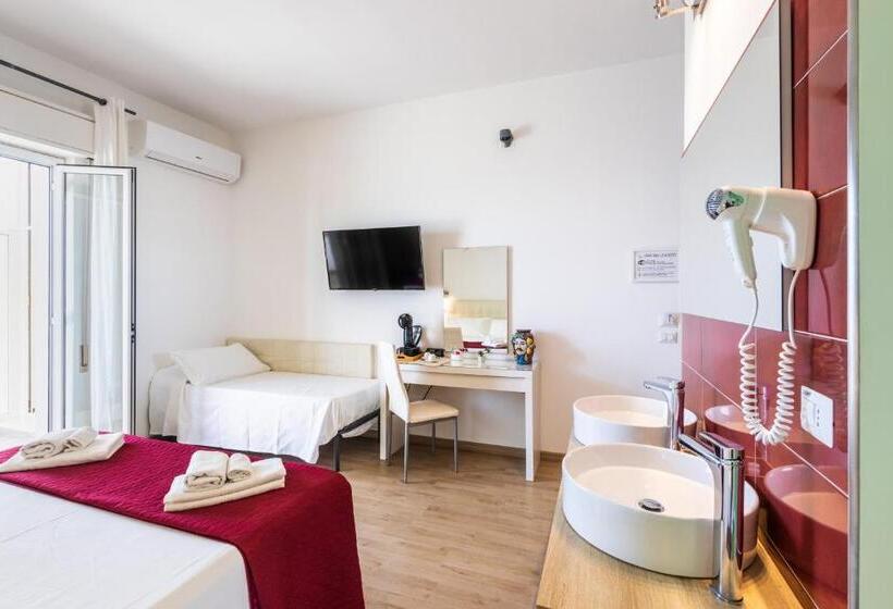 Полулюкс Вид на Море, Pantanello Rooms Avola